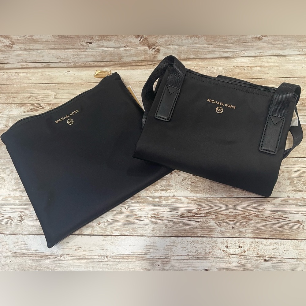 Michael Kors Black Travel Bags - Picture 3 of 9